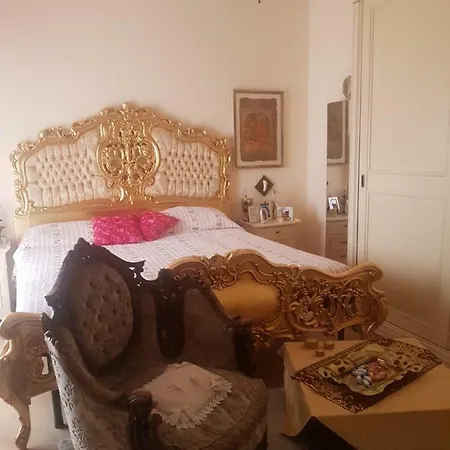 Olando Villa
